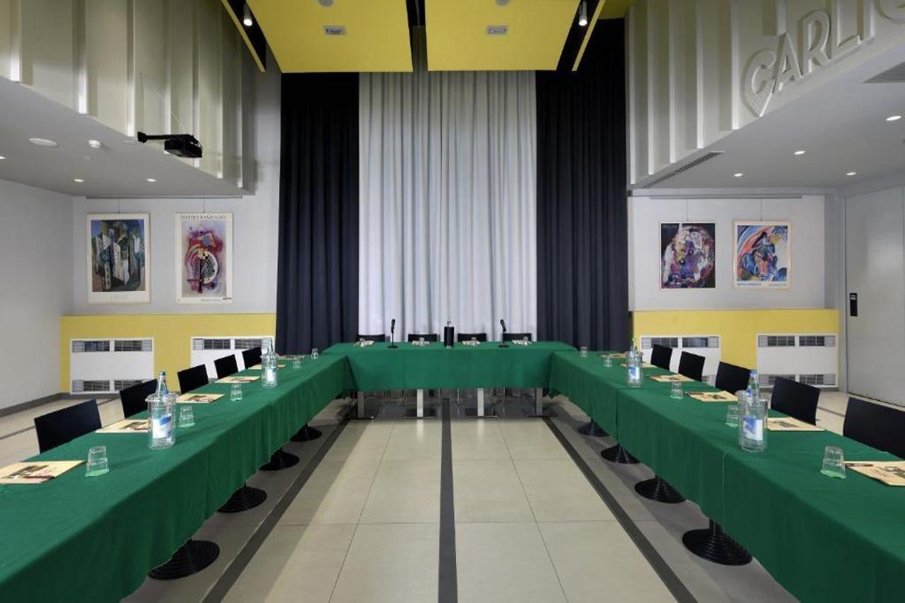 פררה Hotel Carlton מראה חיצוני תמונה