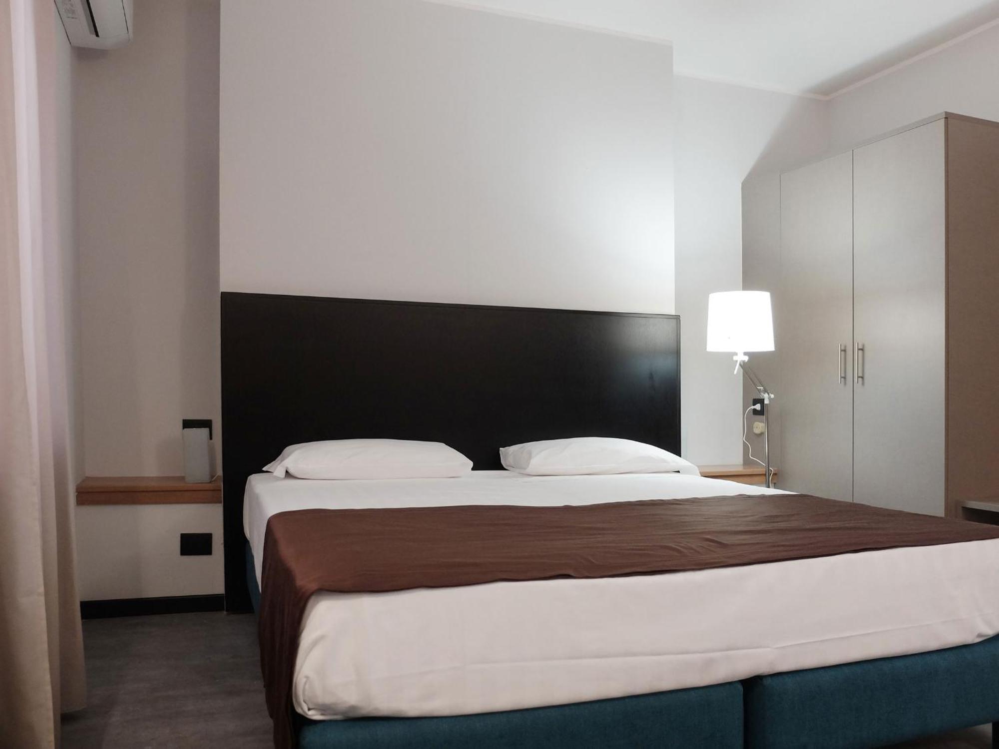 פררה Hotel Carlton חדר תמונה